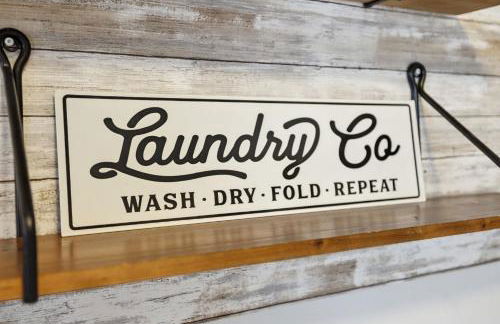 East Nashville Sweetie Near to Downtown 2 Bed 2 Bath with Fenced Yard 30 or more Days by SkyRun Nashville - Foto 7