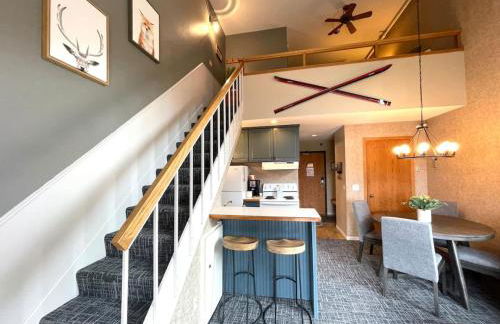 Ski in Ski out Top Floor Condo with Pools, Hot tub and more - Foto 14