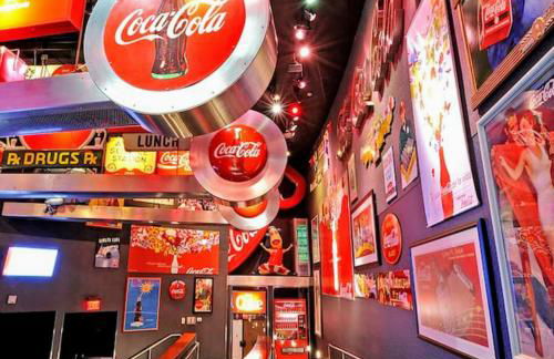 Lovely 5 Bedrooms, 3 Full Baths Home Near Parks! - Foto 63