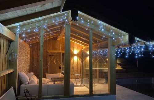 Private Luxury Chalet - Photo 28