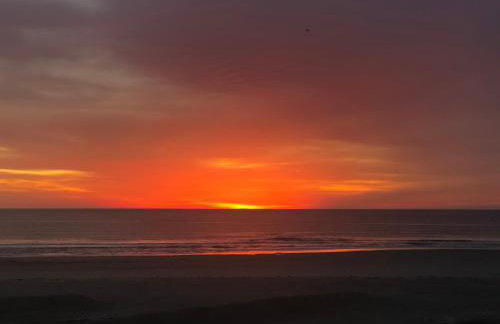 Ocean Front condo in the heart of Hampton Beach - Foto 35