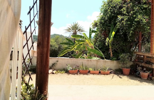 Tertenia Ground Floor South 3 min Walk From the sea - Photo 17