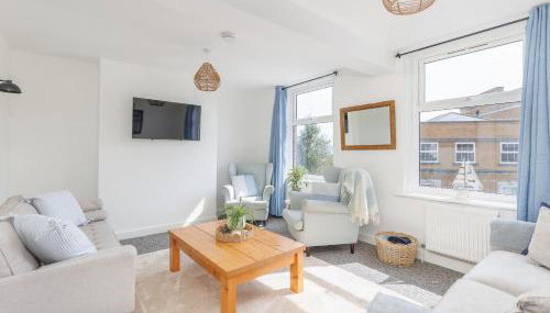 Heart of Cowes - 10 Guests, 200m to Town, Sea View - Foto 2
