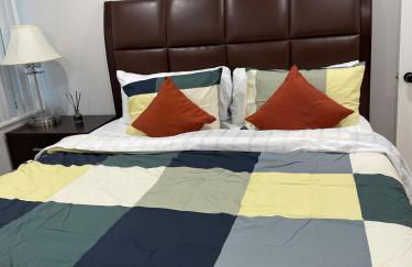 Cozy Suite at Towson Center - Foto 23