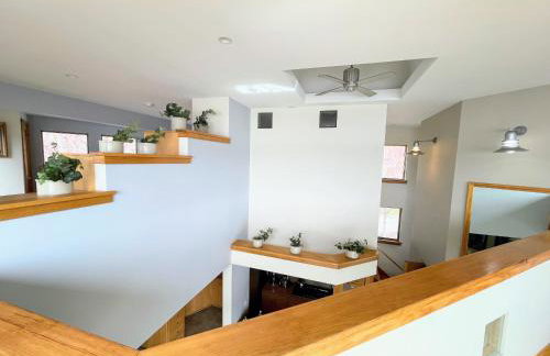 Risingwater Newly Listed Stunning Home with 150-Foot Beachfront in the Finger Lakes - Foto 37