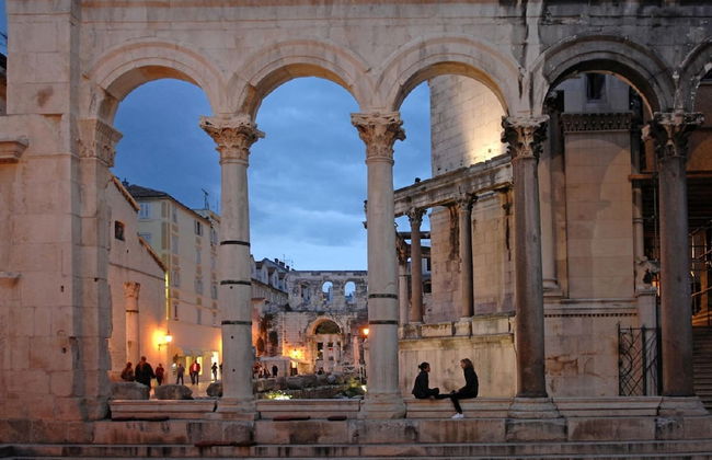 Luxury Villa Lelu With Heated Saltwater Pool, Parking, High Speed Internet, Bbq, el. car Charge T2 - Foto 51