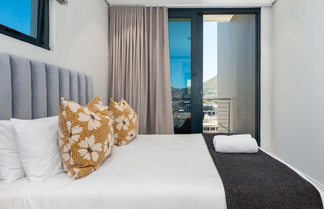 16 on Bree Luxury Apartments - Photo 6