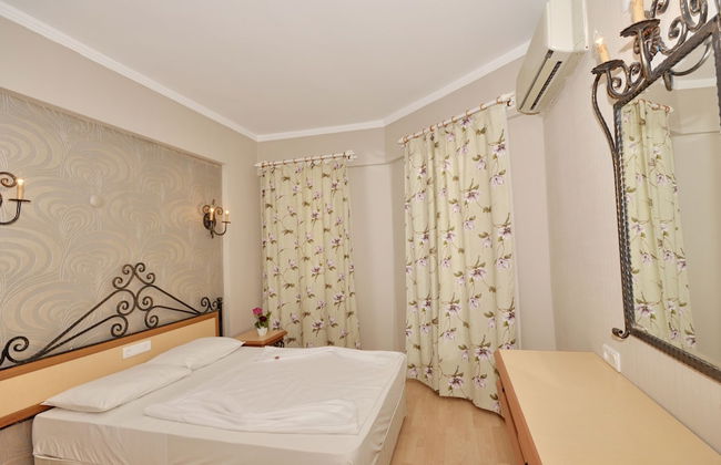 Hotel Bella Bravo - Photo 4