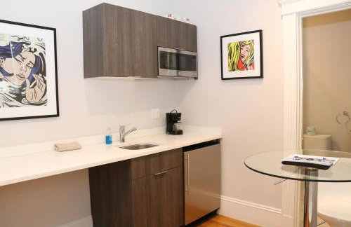 A Stylish Stay w/ a Queen Bed, Heated Floors.. #32 - Foto 11