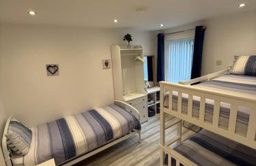 Ballycastle, Beachside Apartment - Photo 13