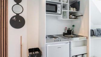 D52 - DAS BUSINESSAPARTMENT --- 2 Minuten vom Flughafen entfernt - Foto 4