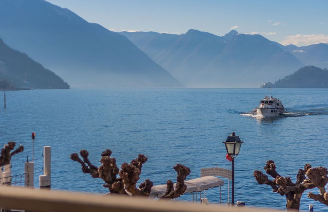 Terrazza Mazzini Stylish con vista lago - Photo 18