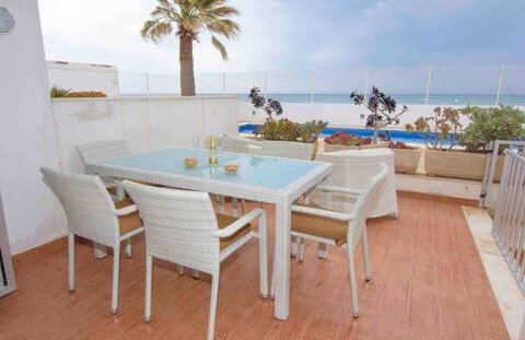 Cadre exceptionnel Appartement les pieds dans l'Eau Mer Piscine Clim Terrasse Vue Mer - Foto 15