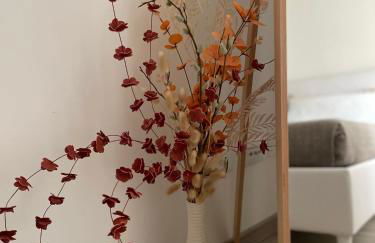 Cozy home close to the city center - Photo 23