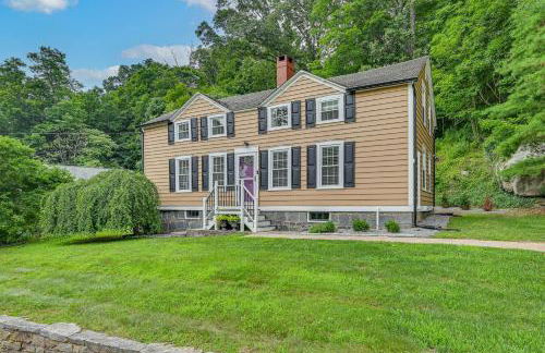 Cottage-Chic Retreat Less Than 1 Mi to Connecticut River! - Foto 2