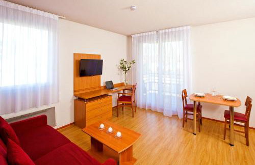 Séjours & Affaires Genève Saint Genis - Foto 10