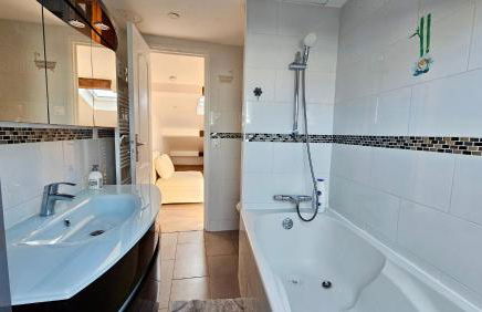 Chambre privée dans logement partagé, Pinky Elisabeth cozy Paris & Stade de France - Foto 11