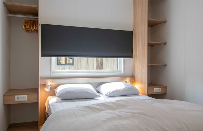 Chalet Near Eindhoven in a Green Oasis - Photo 5