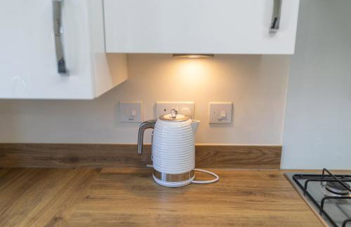 Home in Hugglescote - Long stays - Photo 2