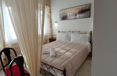 Suites-Xenonas "Alexandra's Coffee House" - Foto 43