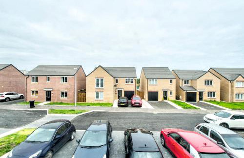 2-Bedroom Holiday Home With Private Garden & Parking - Foto 23