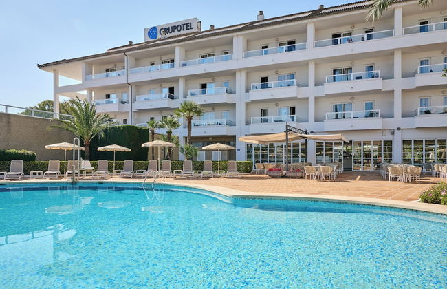 Grupotel Alcudia Suite - Photo 1