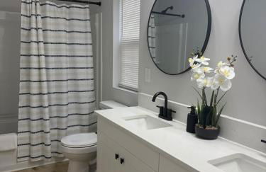 Comfortable Home Near Downtown Burlington NC - Foto 14