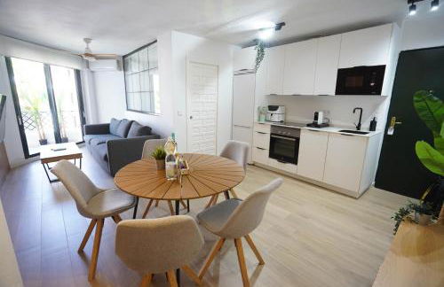 Apartasuites Royal Zahara, Máximo confort con vistas al mar - Photo 70