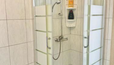 Piccola Luna - Foto 4, Shower