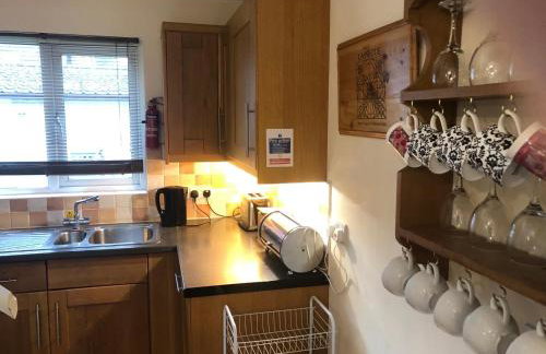 Cosy 3 Bedroom House on Cornish estate with pool - Foto 10