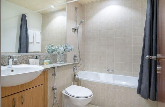 Vogue - Spacious 3BHK Greens & Views - Photo 29