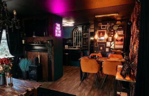 The Velvet Hideaway - Foto 6