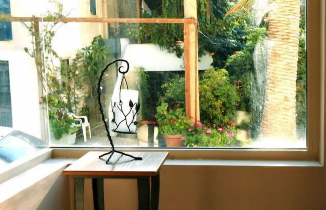 Lambrinos Suites - Photo 43