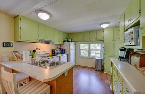 Lake Sinclair Crooked Creek Cottage with Fire Pit! - Foto 8