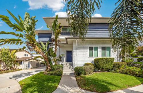 Oneluxstay 3BR Home Near the Beach - Foto 42