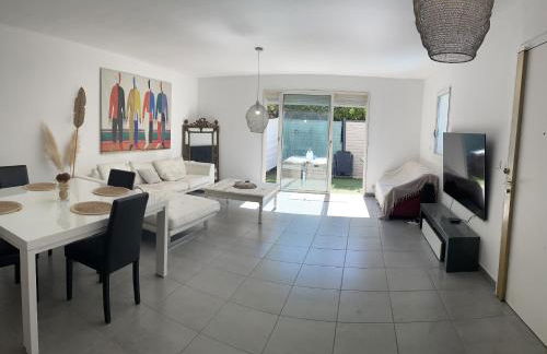 Appart Piscine Privée 80M2 7mn vélodrome et Métro - Foto 6