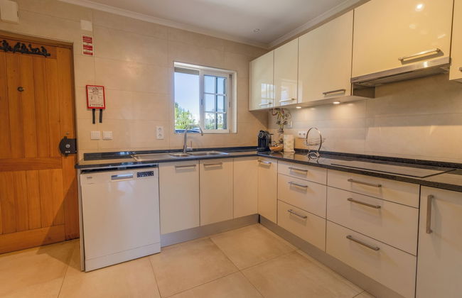 Urban Beach - Vista Bonita - Photo 13