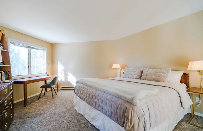 The Atrium Haven Winter Park Cabin Hot Tub - Photo 10