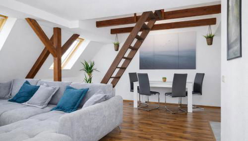 Larooms Merseburg - Apartment LP01 - 2 Zimmer, 2 Einzelbetten, 1 Doppelbett, große Couch, Küche, Balkon, Waschmaschine - Foto 5