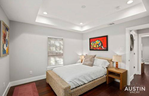 Walk to UT and E 6th in ATX House and Free Swim Club by Austin Vacay - Foto 9