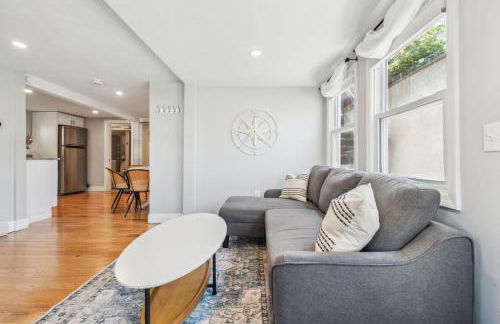 Beachfront Parking Salisbury Beach Retreat - Foto 11