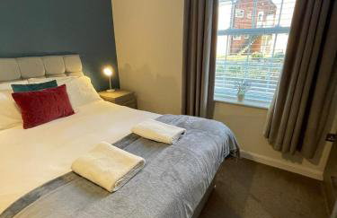 Large Apartments next to East Midlands Airport with Free Gated Parking! - Photo 60