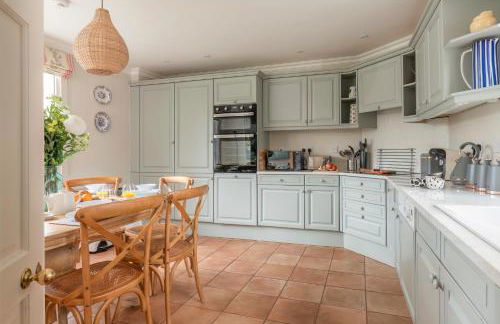 East House - Photo 7