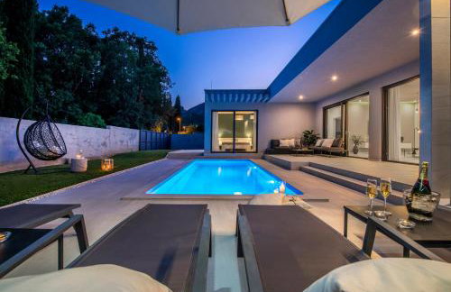 Villa Oasis - Your luxury home away from home - Foto 49