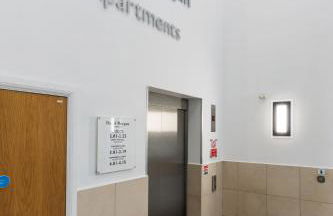 In the middle of Cardiff City centre - Foto 28