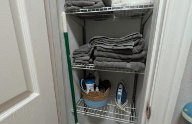 Great Home Close to shops, FIT, Beaches,and Space X - Foto 39