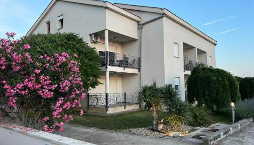 Vitas Apartments - Photo 4