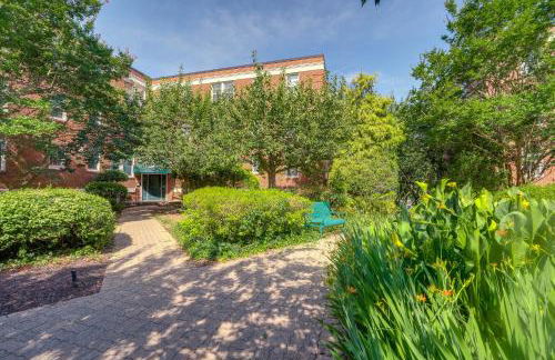 Convenient Arlington Condo about 4 Mi to National Mall - Photo 3