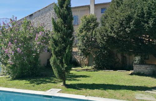 Croassecorbeau Maison de Famille au pied du Ventoux - Foto 10