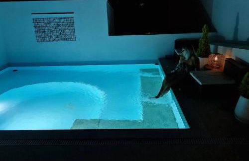 Villa piscine balnéothérapie et jacuzzi entièrement privée - Foto 16
